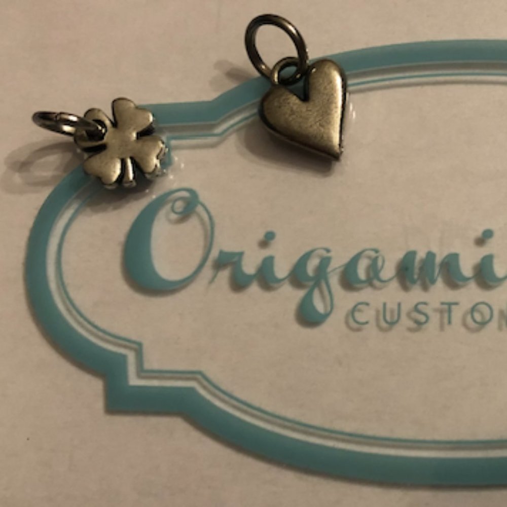 Origami Owl Heart & Clover Tag
